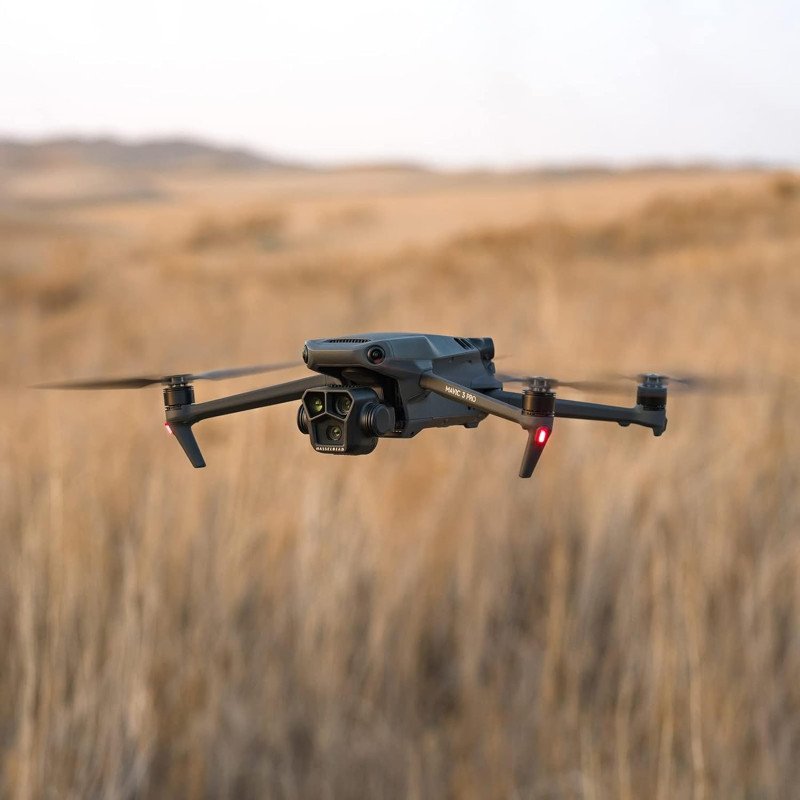 Drone DJI Mavic 3 Pro Drone DJI Mavic 3 Pro